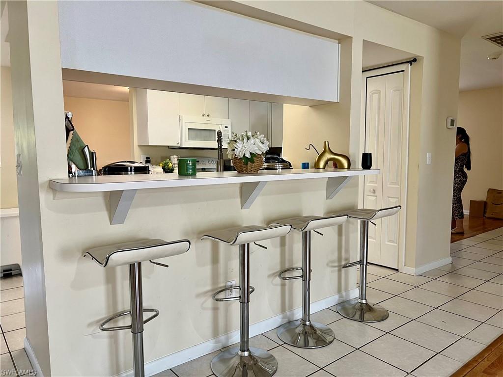 118 SW 10th TER