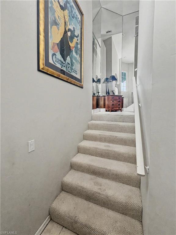 5932 Sand Wedge LN 1708