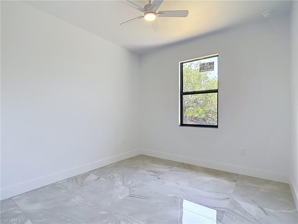 103 Ruby AVE N photo 17