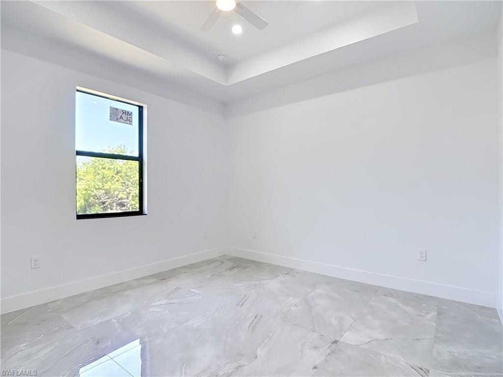 103 Ruby AVE N photo 22