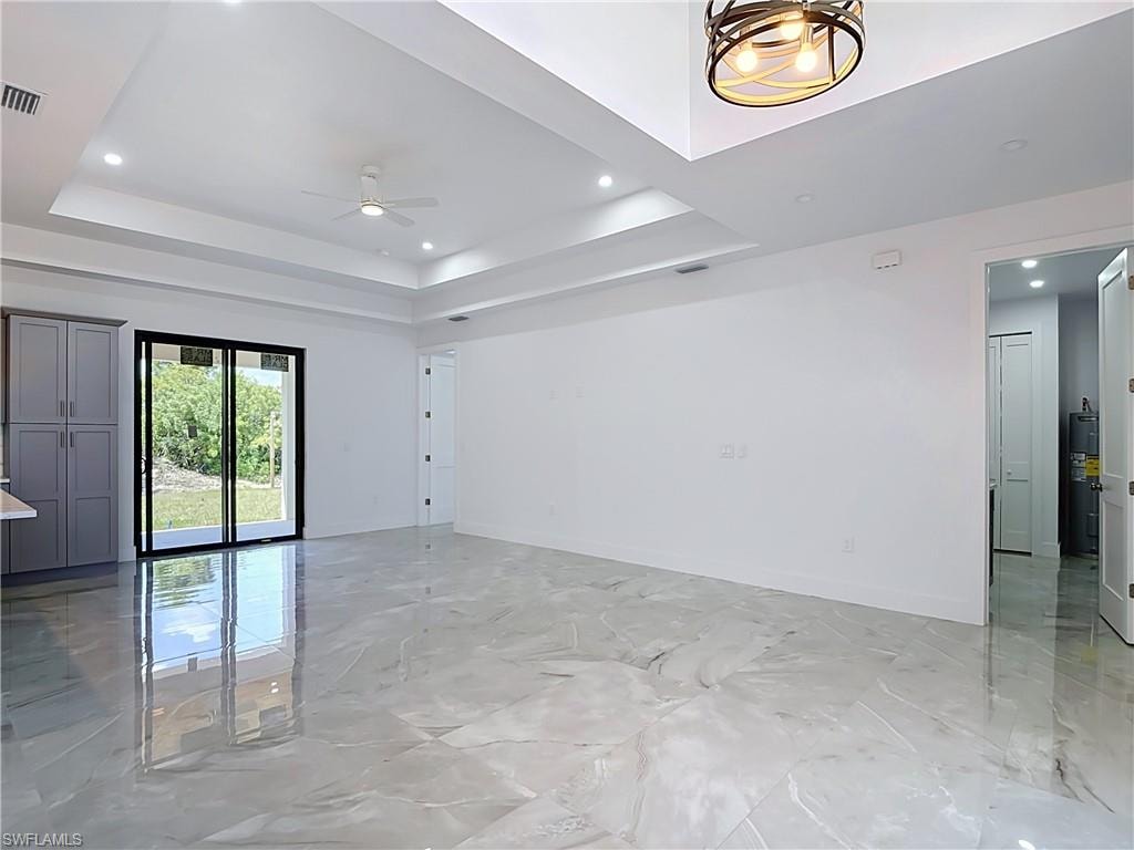 103 Ruby AVE N photo 7