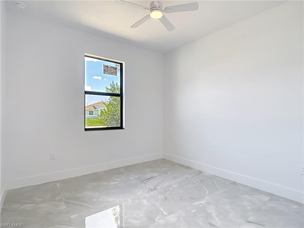 103 Ruby AVE N photo 19
