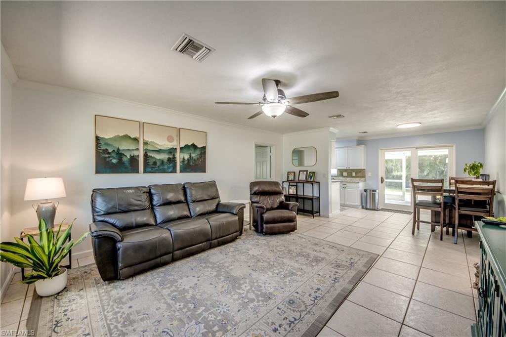2912 Poinciana DR photo 6