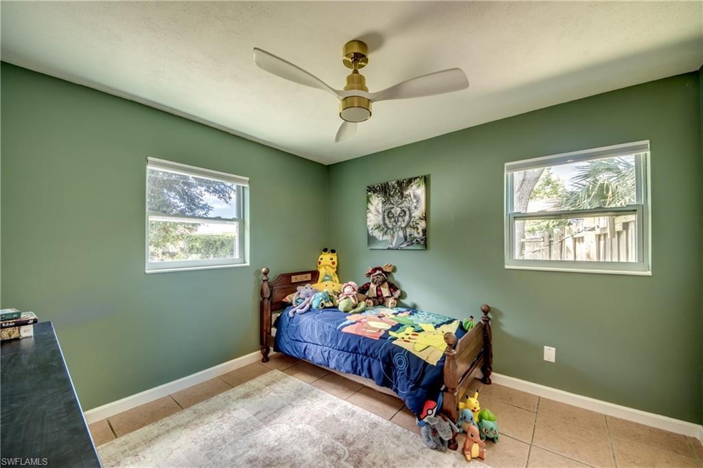 2912 Poinciana DR photo 32