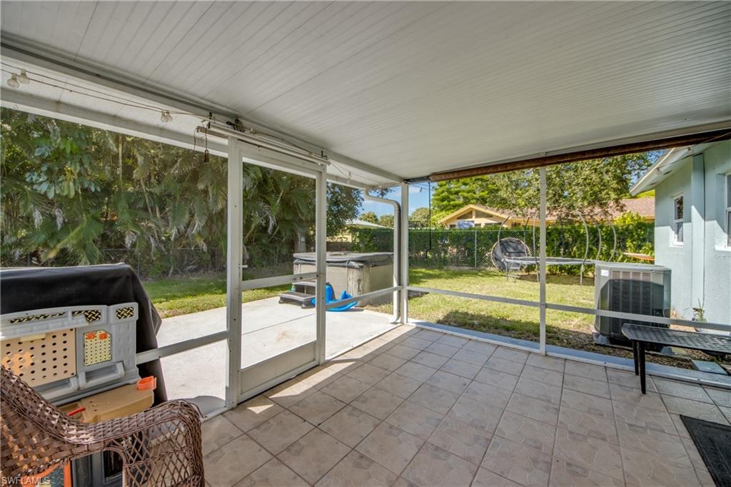 2912 Poinciana DR photo 40