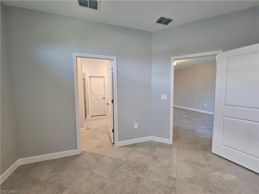 20503 Hazelnut CT S photo 21