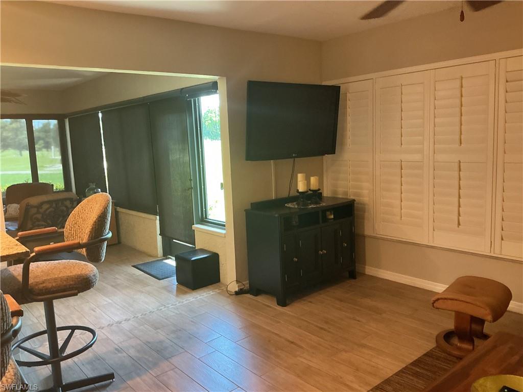 5730 Trailwinds DR 411 photo 7