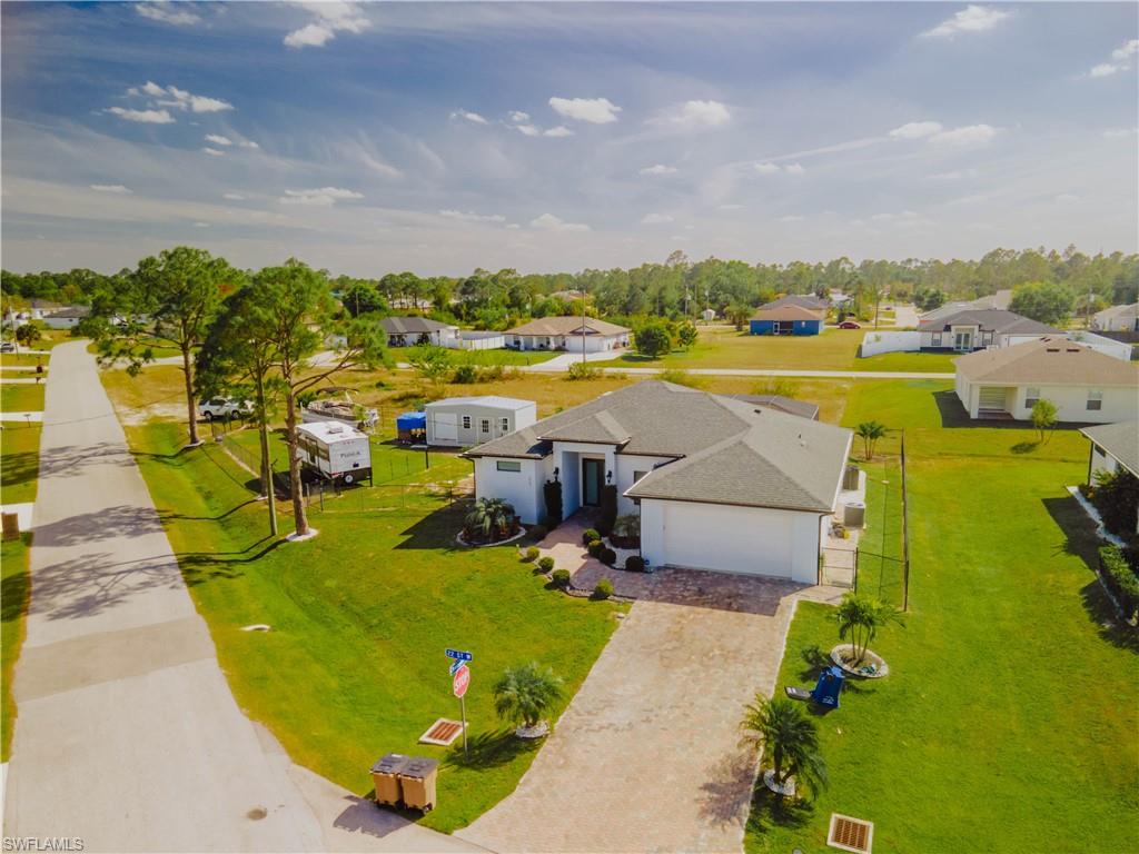 Aerial view featuring a residential view