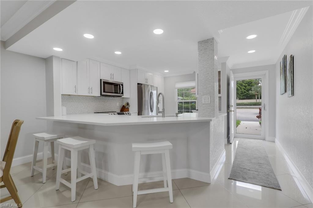 9580 Victoria LN 104