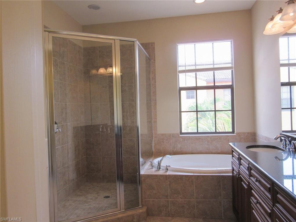 11908 Izarra WAY 7001 photo 17