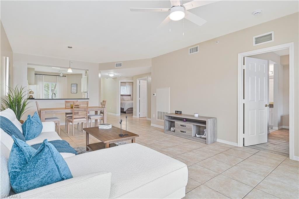 10020 Maddox LN 213 photo 29