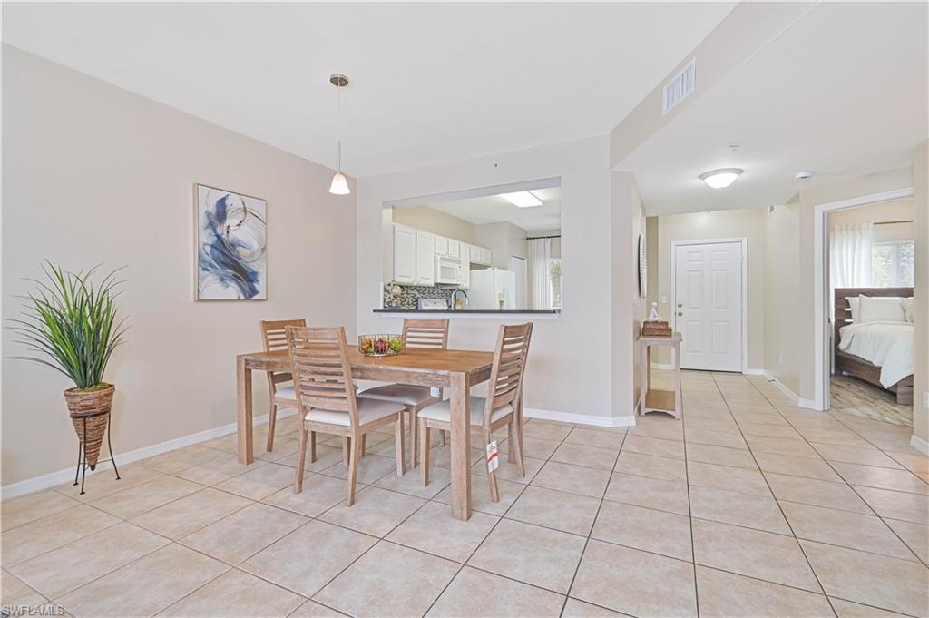 10020 Maddox LN 213 photo 25