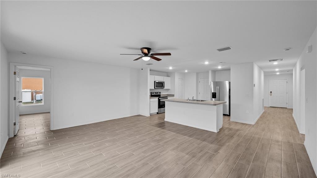 2123 24th TER photo 20