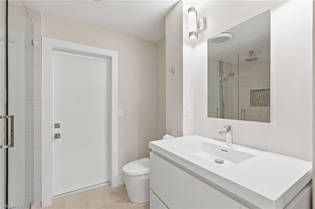 5331 Mayfair CT photo 32