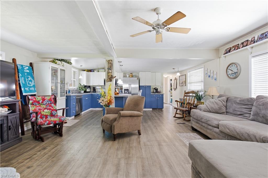 20 Derhenson DR photo 19