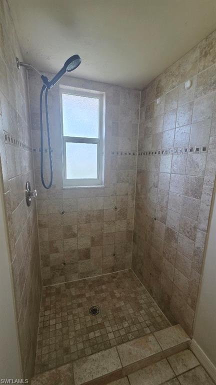 137 Dania CIR photo 9
