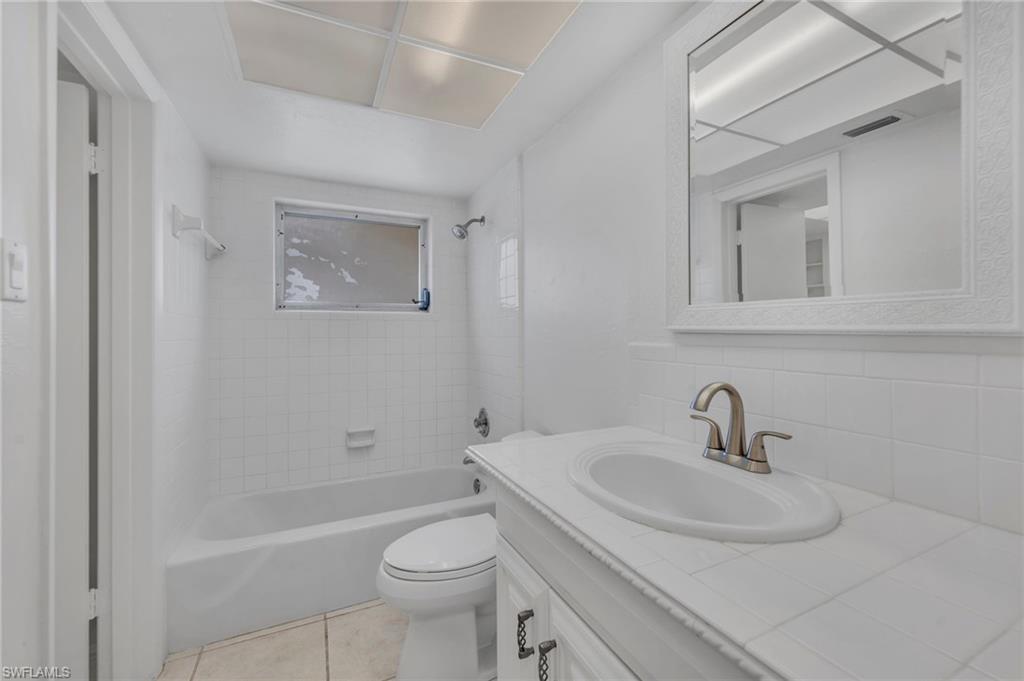 656 Binnacle DR photo 12