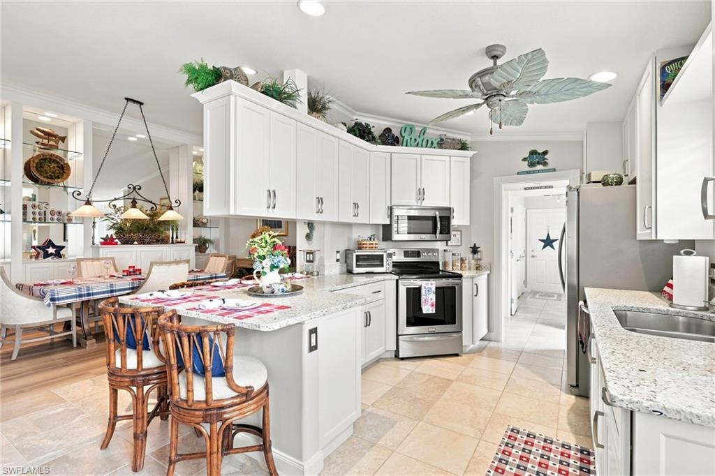 7677 Rozzini LN photo 10