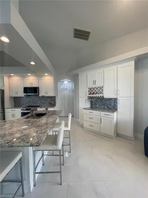 8268 Southwind Bay CIR