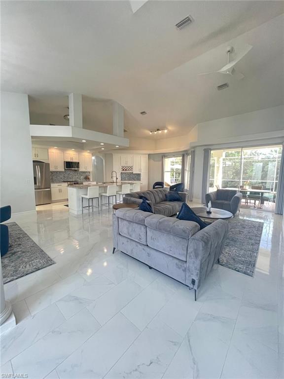 8268 Southwind Bay CIR