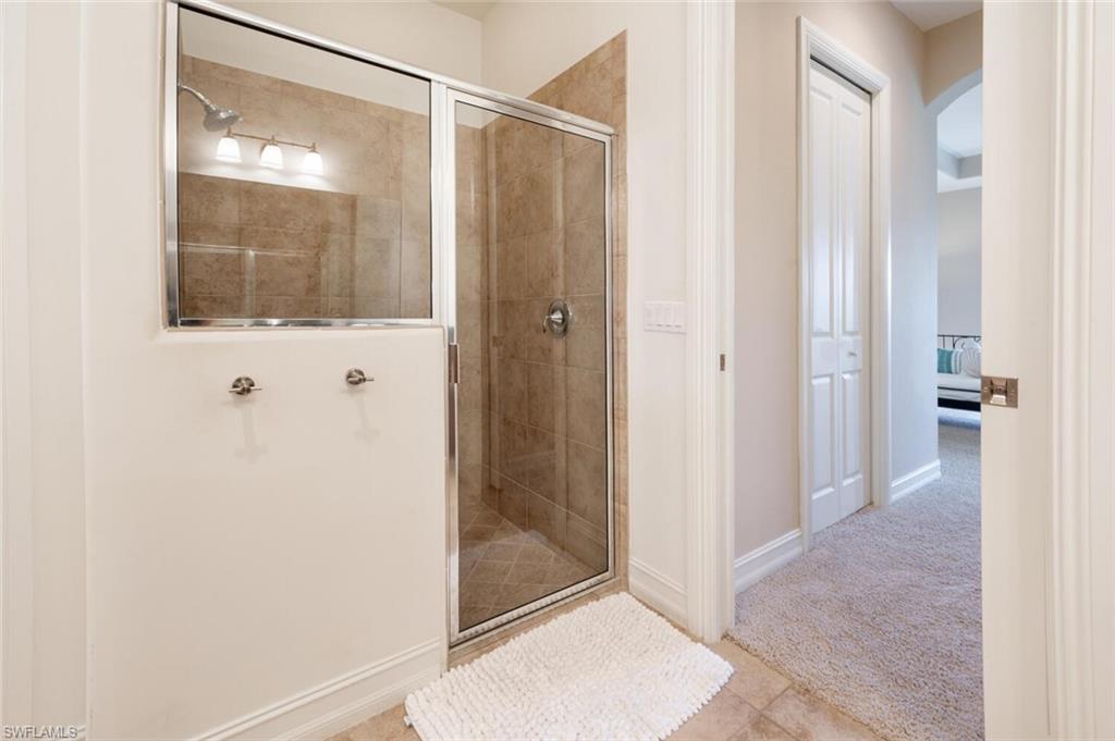 Master Separate shower
