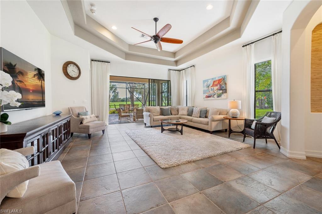 7563 Moorgate Point WAY photo 8