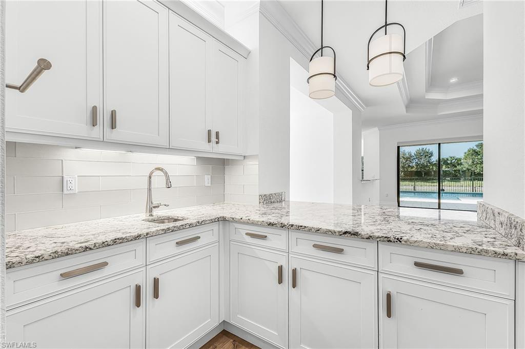 4308 Caldera CIR photo 6