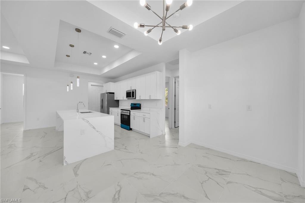 DINING AREA, the fixture you see is the fixture you get!