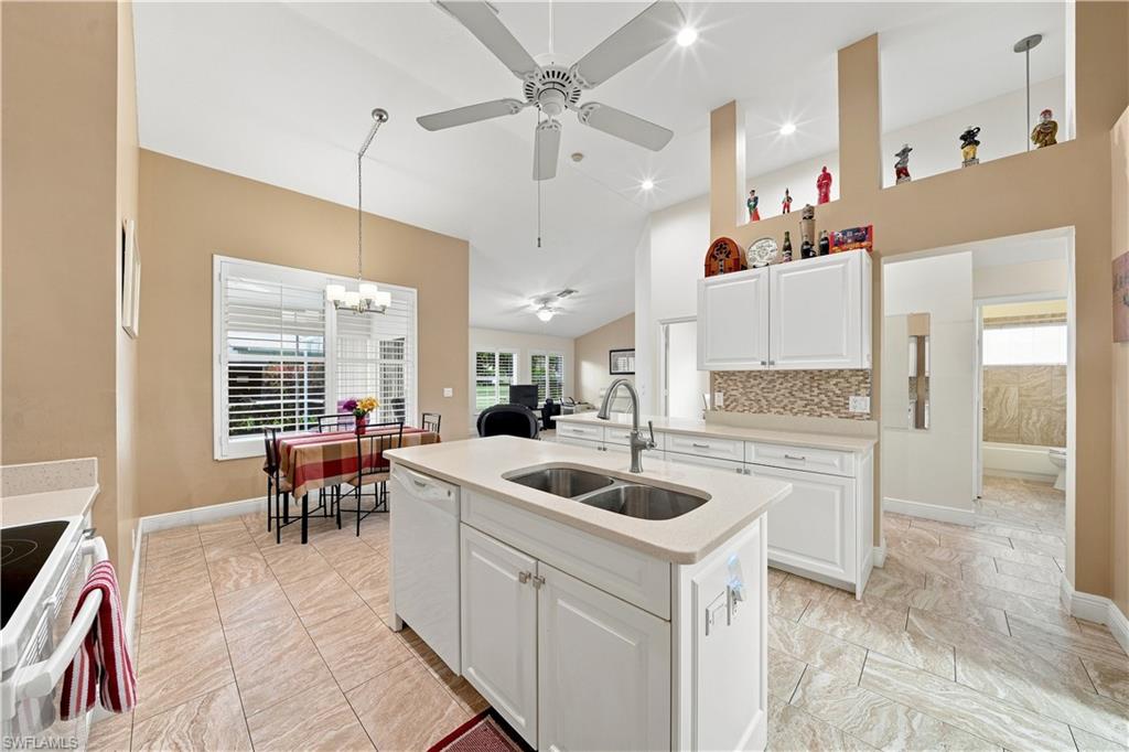 22178 Seashore CIR