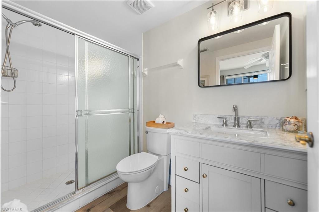 4321 Bay Beach LN 634 photo 21