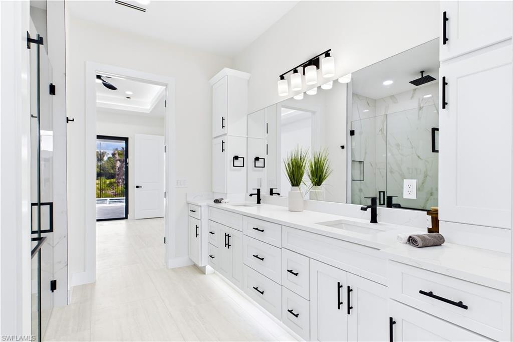 Private water closet & natural light create BRIGHT & SERENE RETREAT!