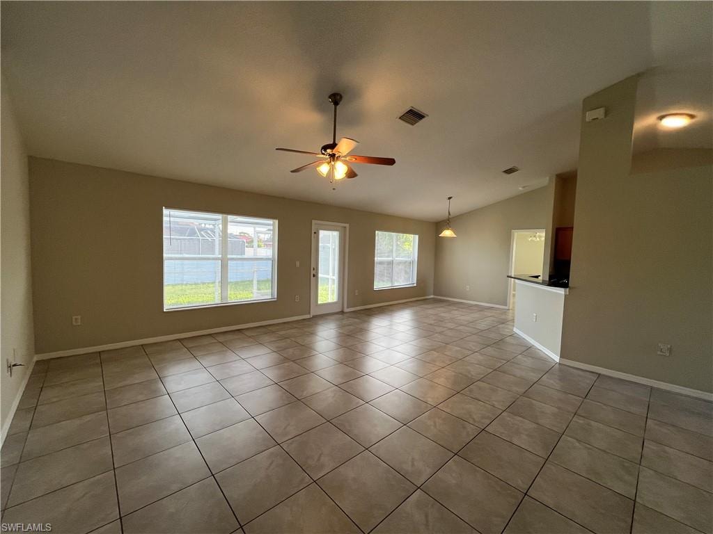 1821 SW 22nd LN photo 13