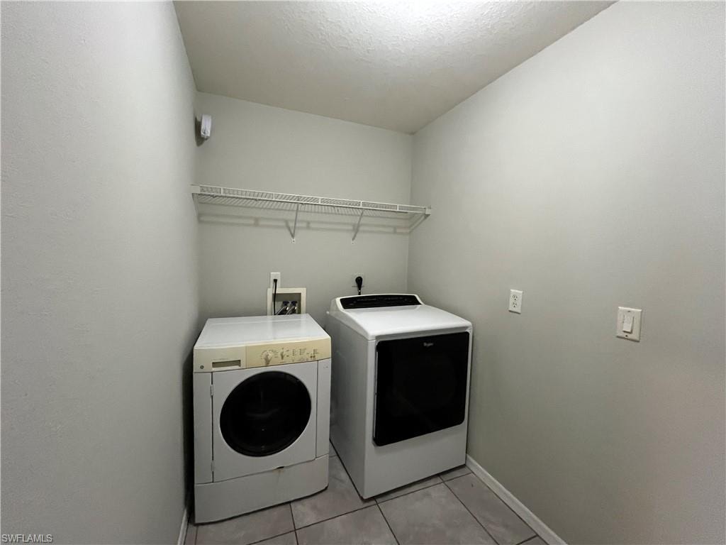 1821 SW 22nd LN photo 9