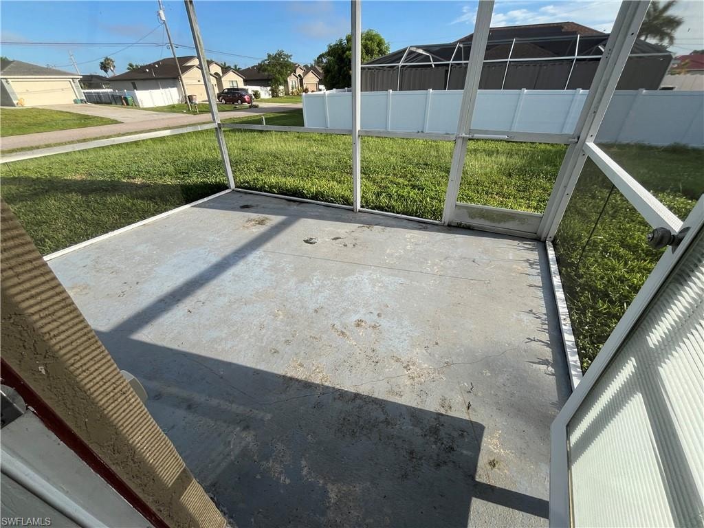 1821 SW 22nd LN photo 14