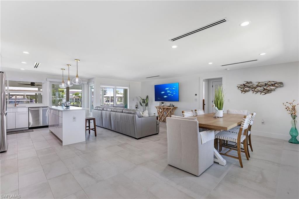 140 Egret ST photo 11