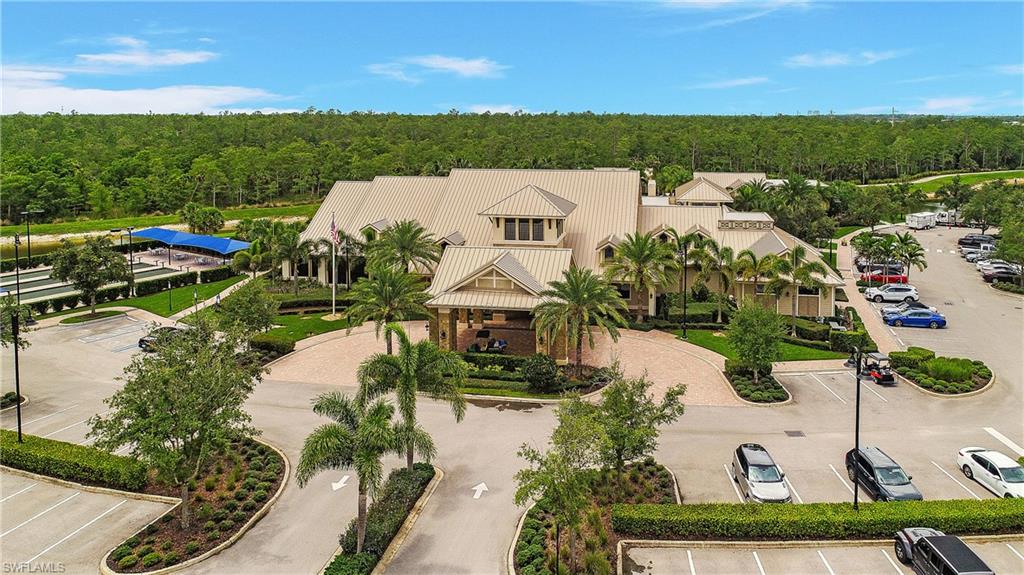 Club house, fitness center and restaurant