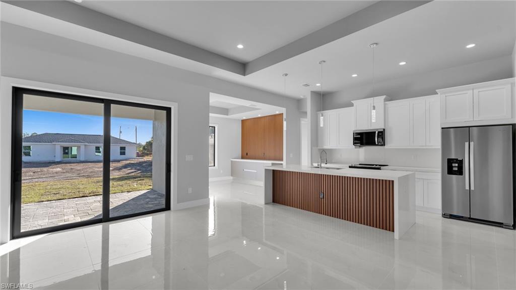 1306 Beth AVE N photo 12