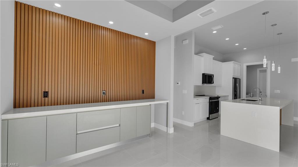 1306 Beth AVE N photo 34
