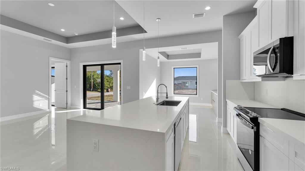 1306 Beth AVE N photo 14