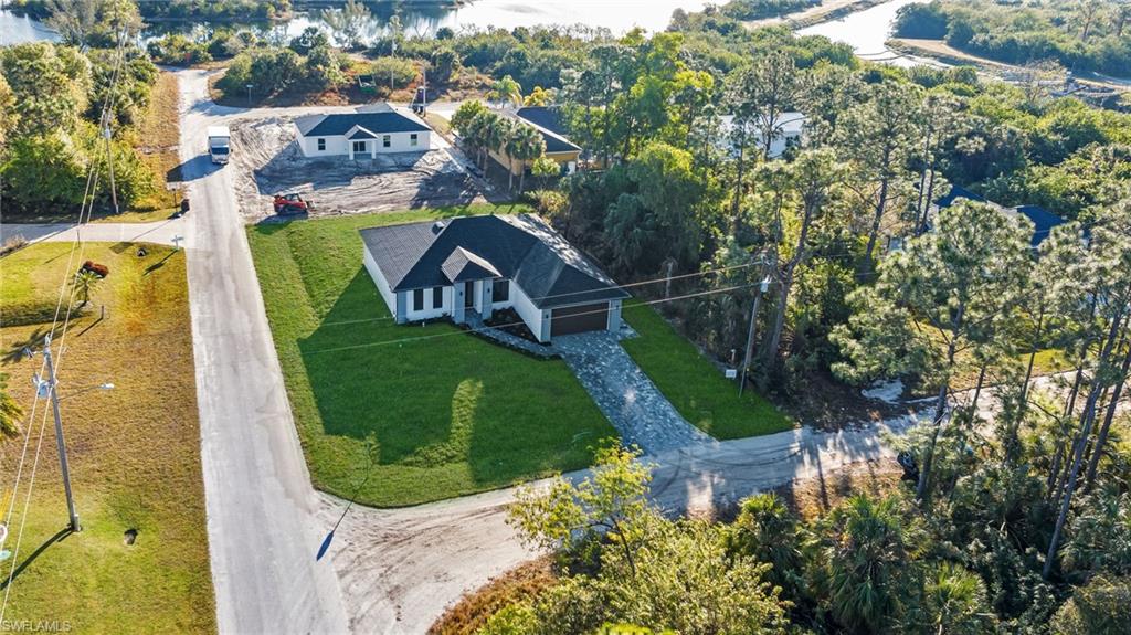 1306 Beth AVE N photo 8
