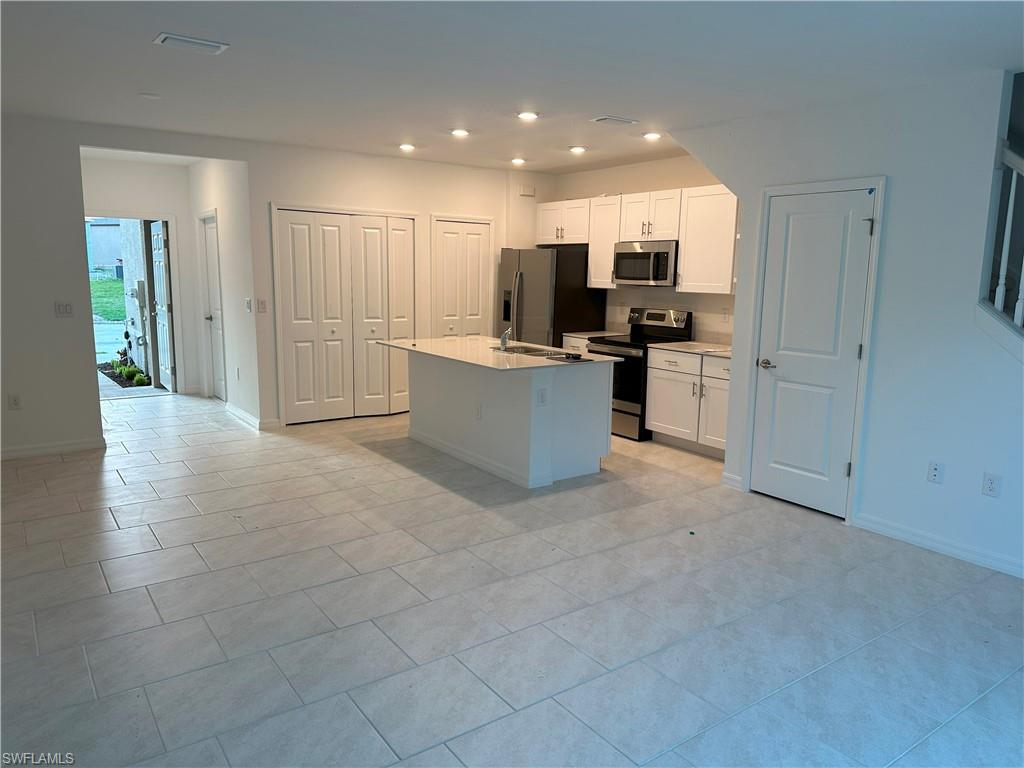 14237 Oviedo PL