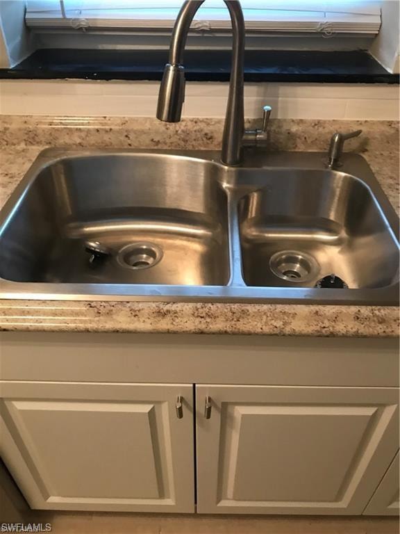 111 Highland AVE photo 8