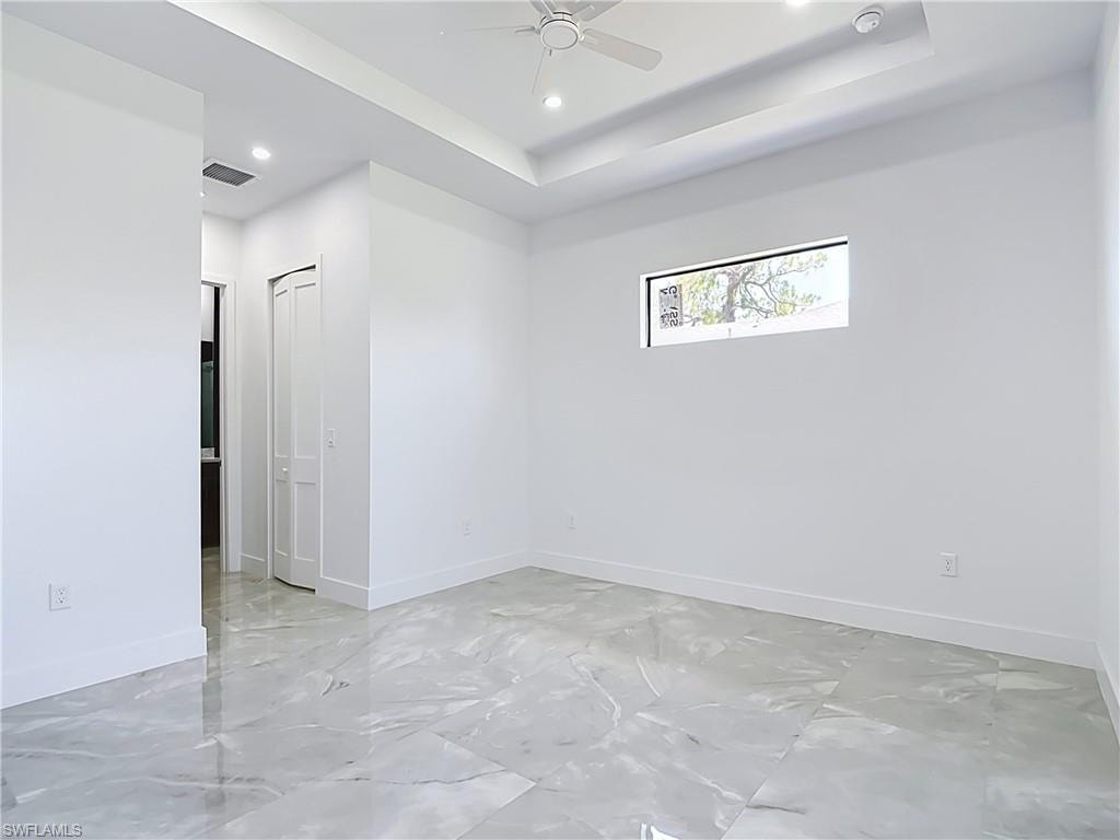 105 Ruby AVE N photo 19