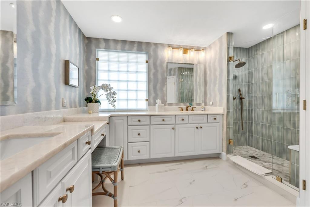 7040 Pelican Bay BLVD 504 photo 12