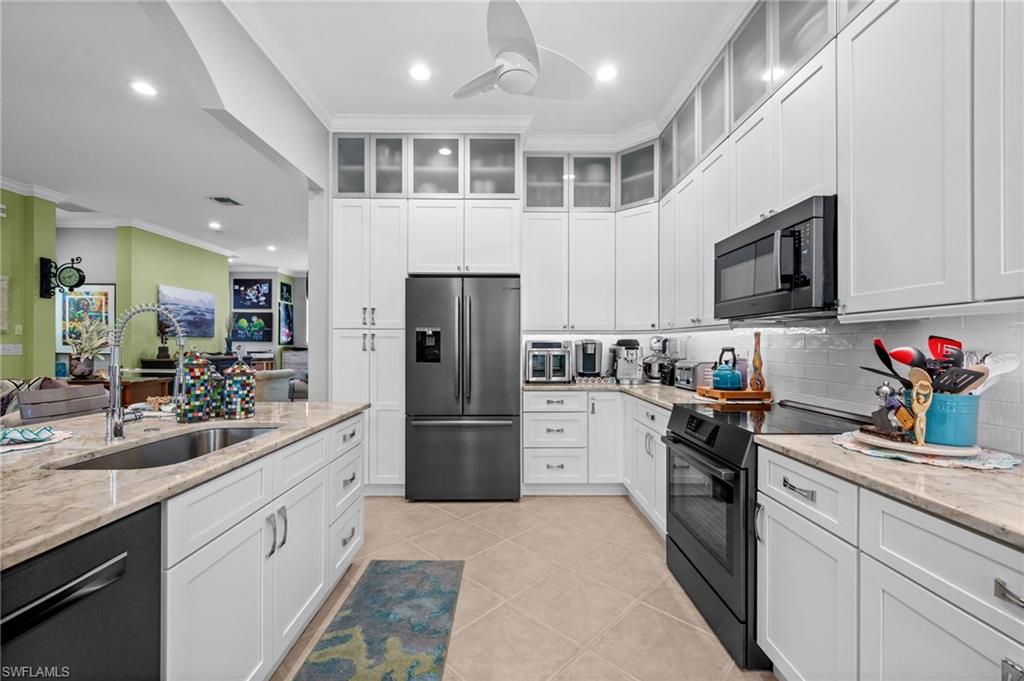 12089 Lucca ST 201 photo 12