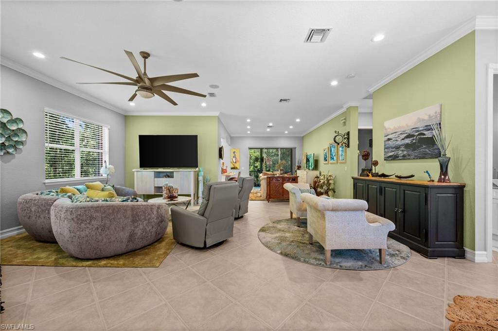 12089 Lucca ST 201