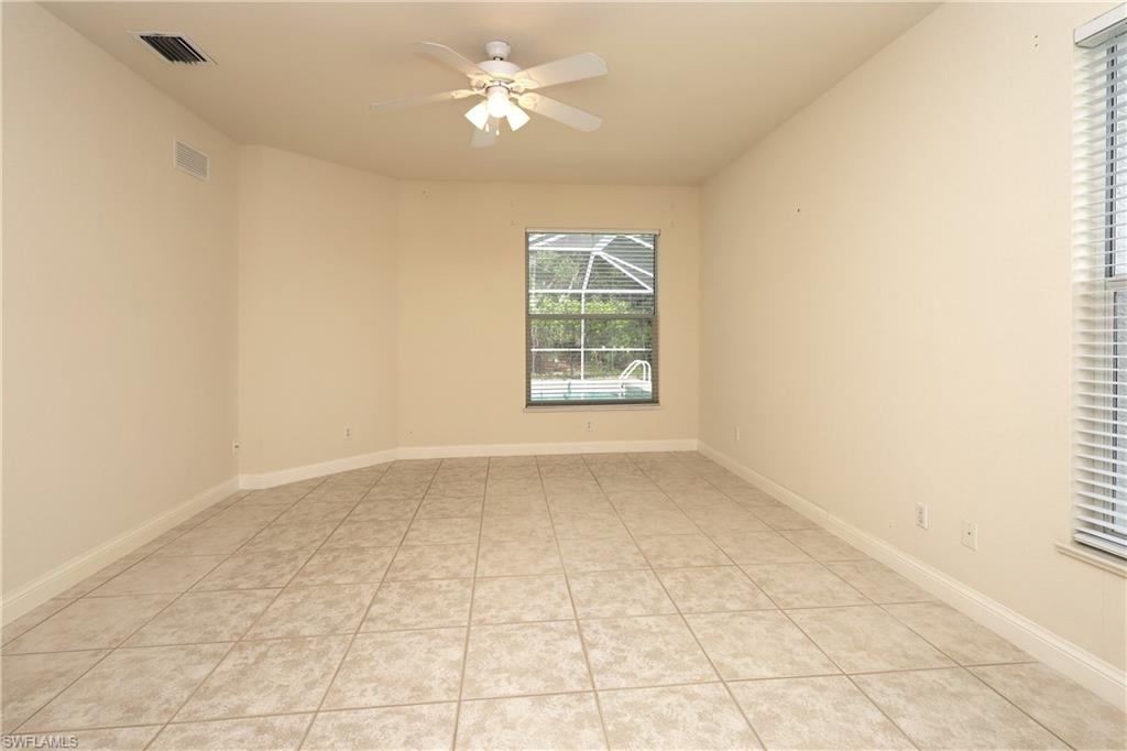 32 Heritage WAY photo 17