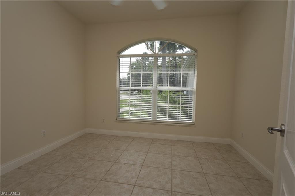 32 Heritage WAY photo 22