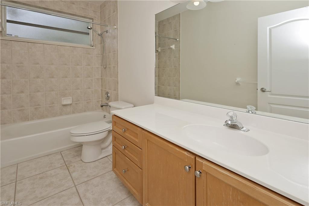 32 Heritage WAY photo 20