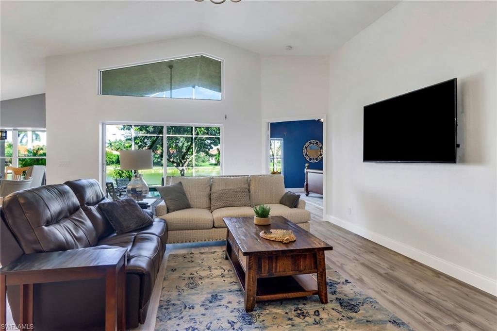 1059 Jardin DR
